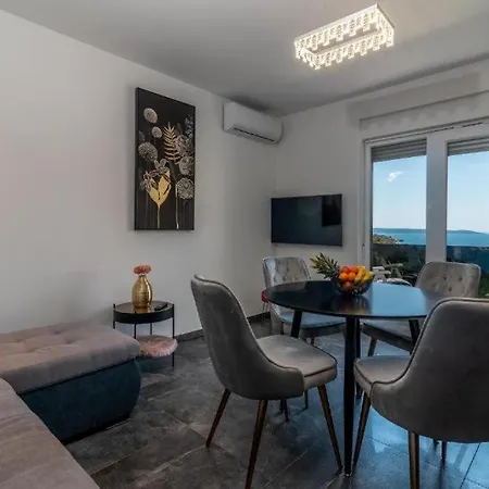Appartement Helena Trogir
